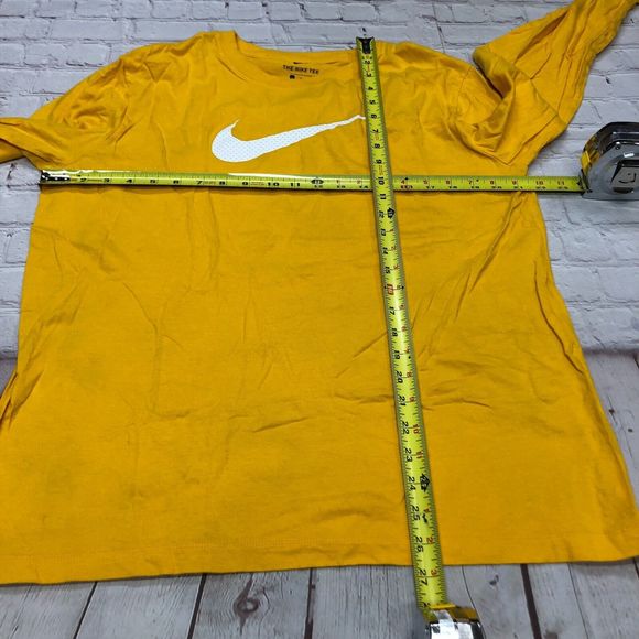 The Nike Tee Men Long Sleeve Tee T-Shirt Top Size Large Yellow M122 -4 - Picture 2 of 13
